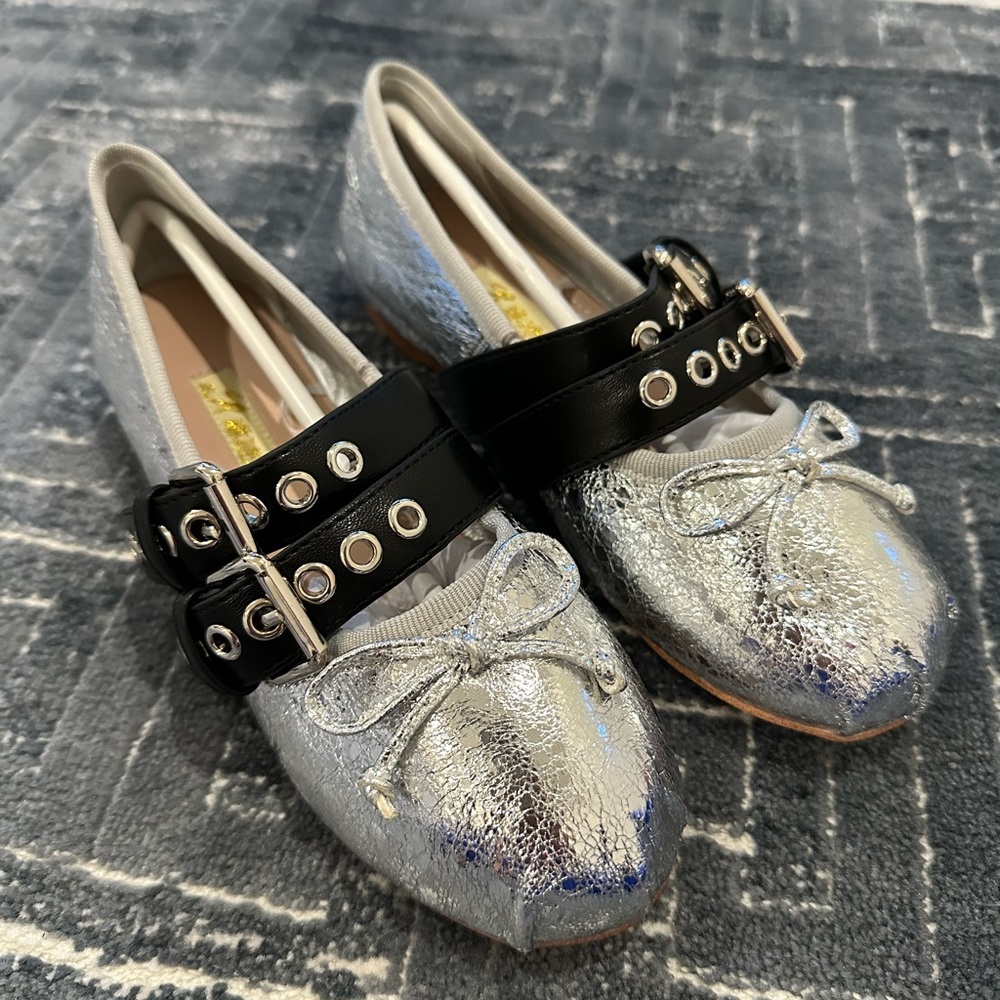 Girls ballerina flats with straps